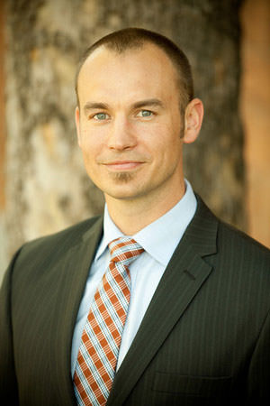 Dr. Dustin Hedstrom, D.C.